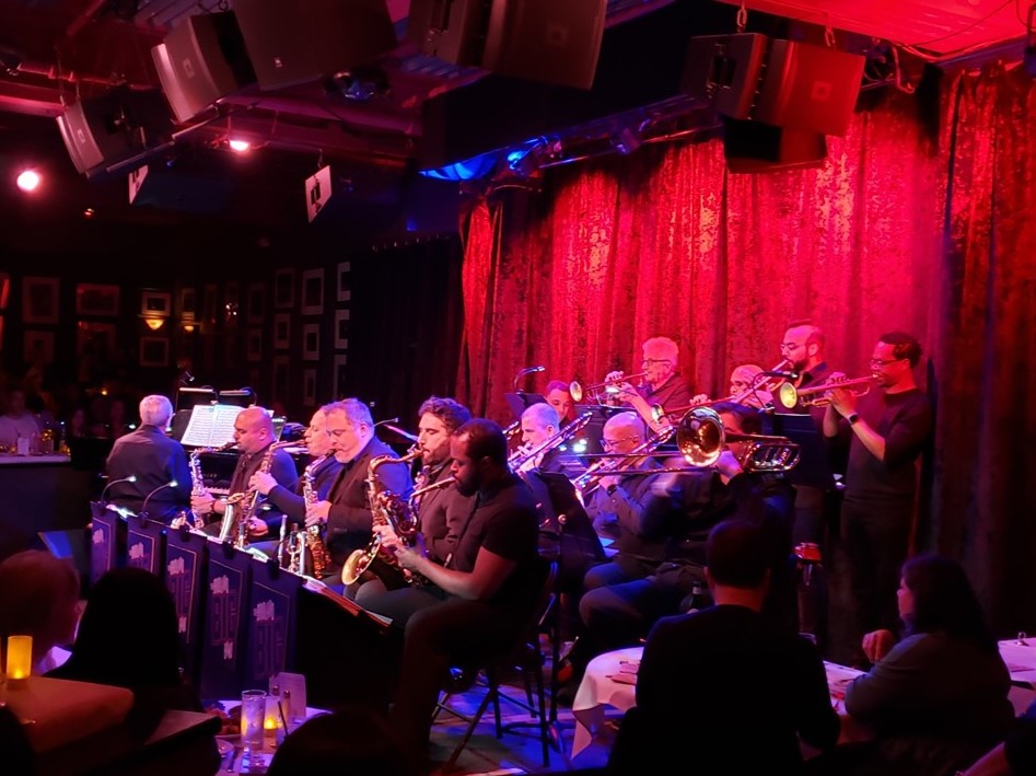 New York Birdland Jazz Club House Big Band Ensemble